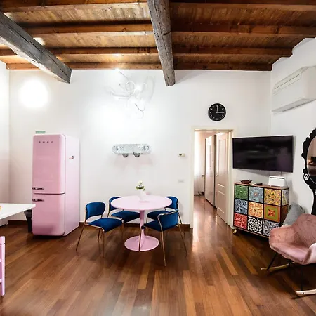 Apartamento Pink House Tortellinosuite