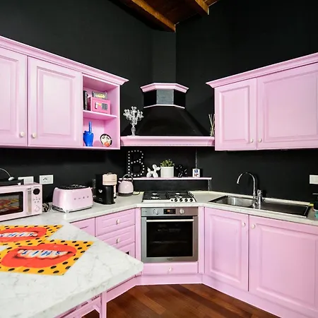 Pink House Tortellinosuite * Модена