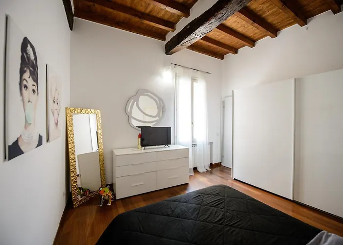 Pink House Tortellinosuite * Modena